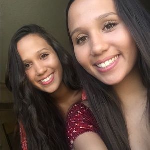 Meet your Posher, Julianna